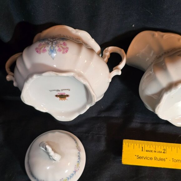 Vintage Forest Bavaria Germany Laurel Wreath Sugar Bowl & Creamer Set - Picture 7 of 13